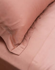 Experience comfort with our TENCEL™ lyocell pillowcases by Kapas Living. 300TC TENCEL™ Eucalyptus pillowcases. Hypoallergenic, moisture-wicking and breathable.