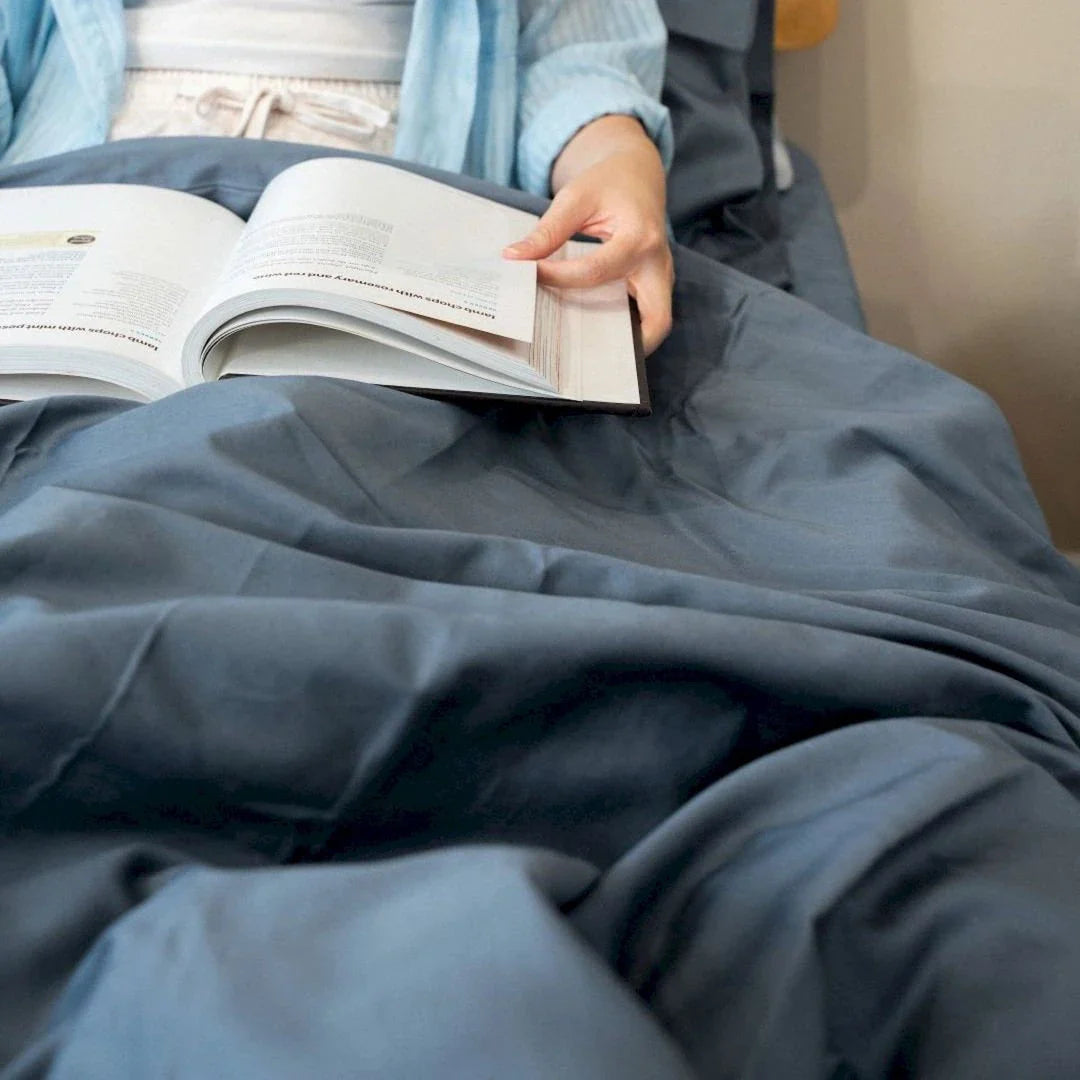 Discover why the Bed Sheet Extra Long Staple Cotton Storm is the best breathable long-staple cotton bedsheets for tropical weather in Singapore, keeping you fresh all night.