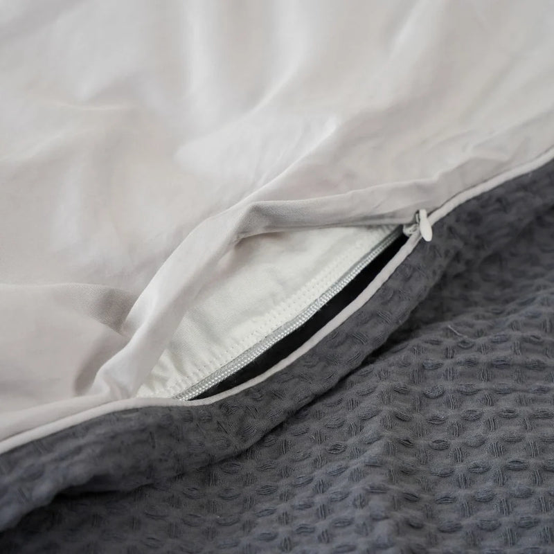 Smooth SGS Branded Zips