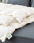 Down duvet/quilt / comforter great for hot weather