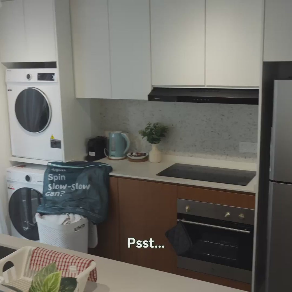 Product video showing Laundry Bag design, texture, and finish